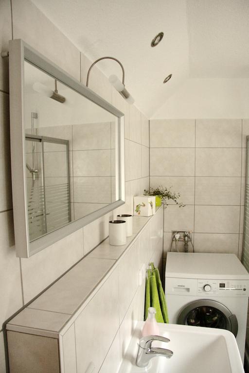 3 Seiten Ferienwohnung Jena Room photo